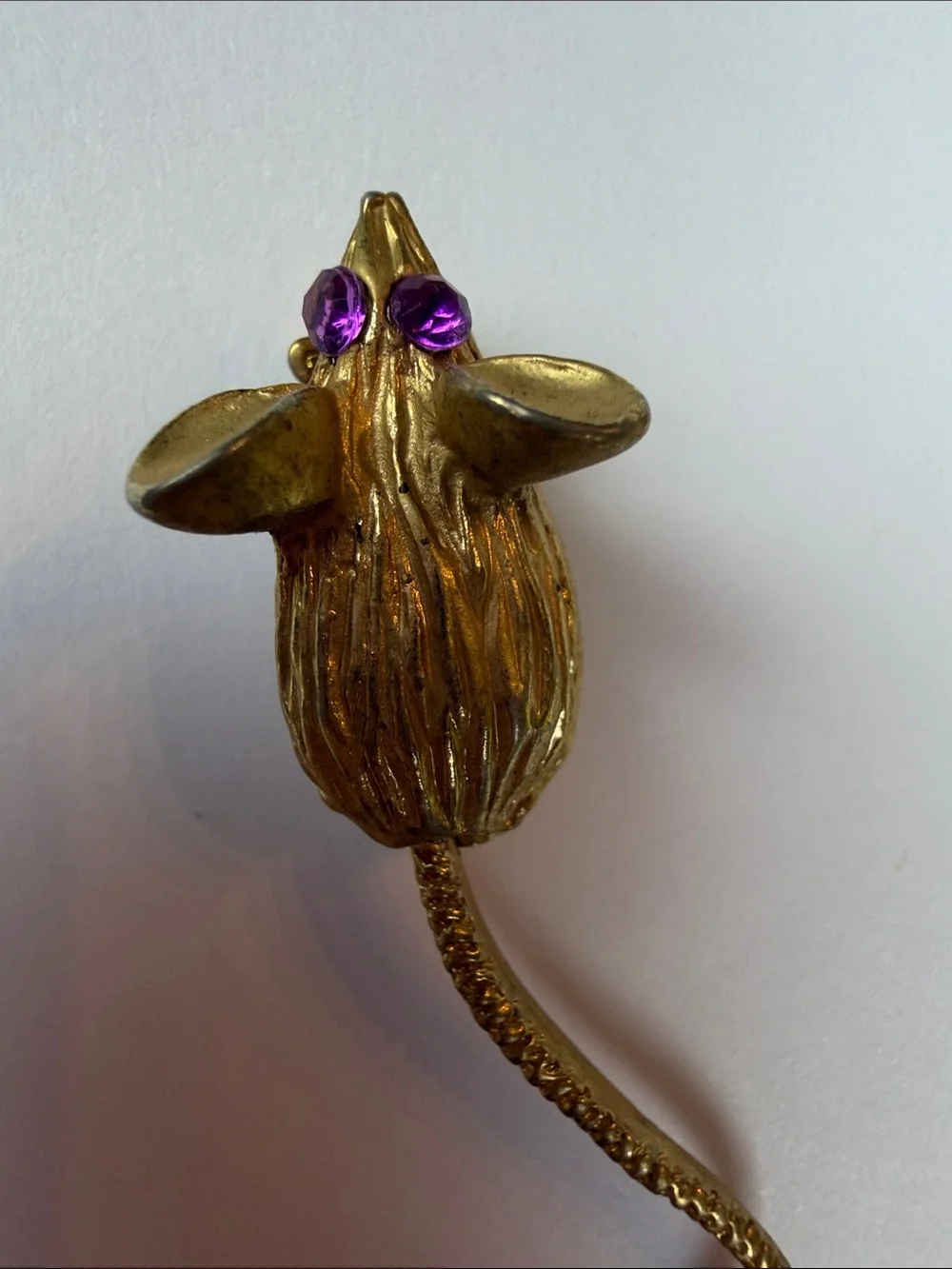 Vintage Gold Mouse pin with Purple Crystal Eyes and wiggle tail ;)